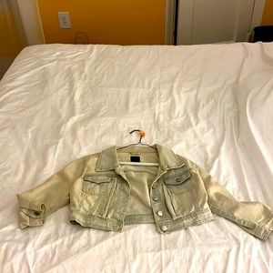 Cropped denim jacket